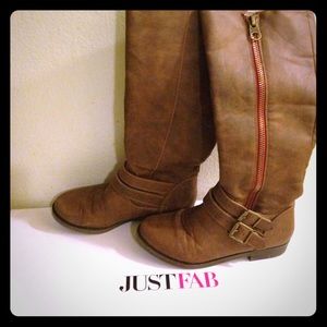 Brand new boots w/ box