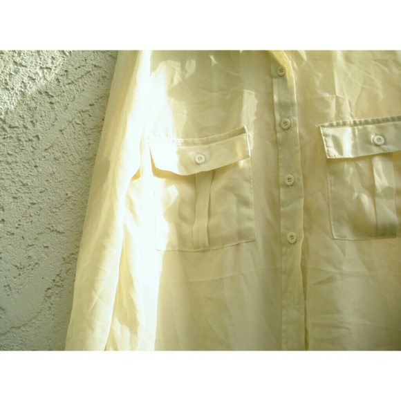 Button Up Cream Top - Picture 4 of 4