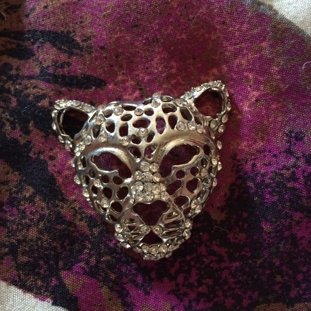 Silver Cheetah Charm