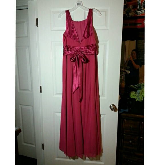 David's Bridal bridesmaid dress - Picture 2 of 4