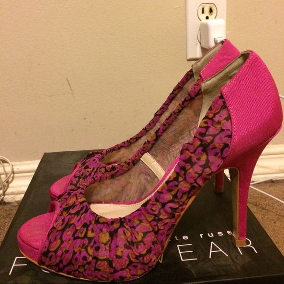 Pink Heels!!💗