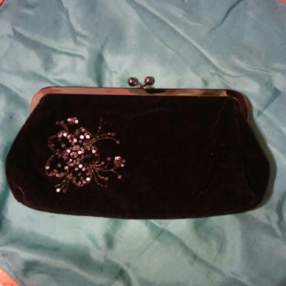 Black Velvet Express Clutch