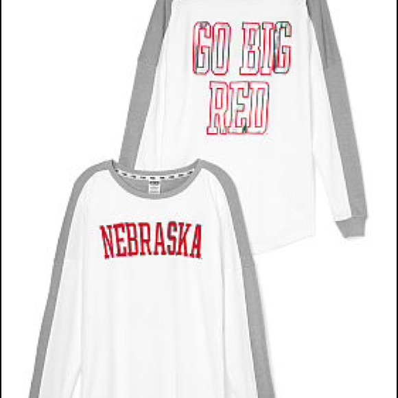 💥ISO💥Nebraska victoria secret varsity crew