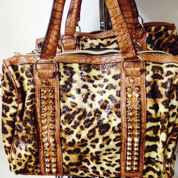 Fashion handbags