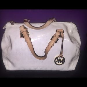 Michael Kors
White Grayson Large Monogram Satchel