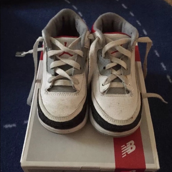 Toddler fire red Jordan's