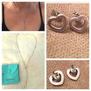 BUNDLE Tiffany&Co open heart necklace and earrings