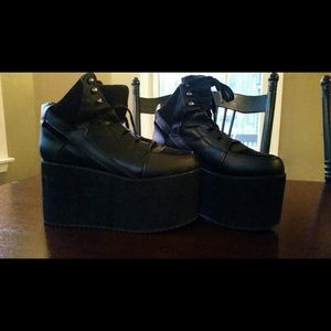 YRU women's platform shoes