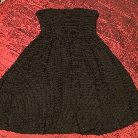Small Black textured strapless boutique dress