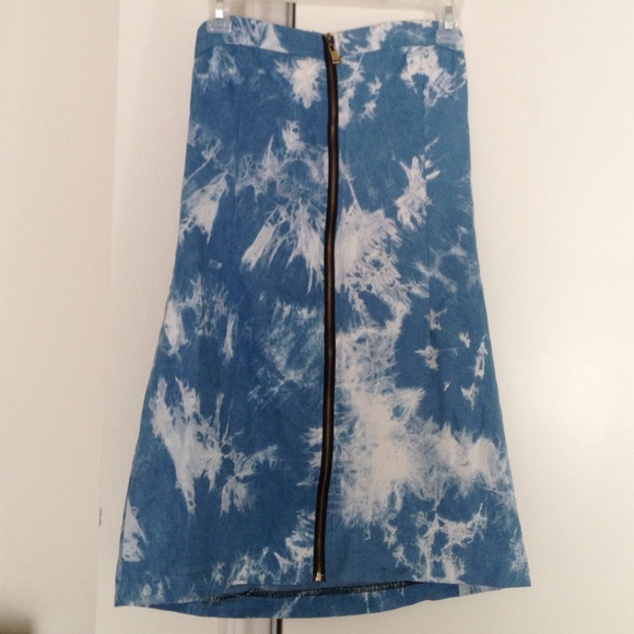 Strapless tie dye denim zip up dress - Picture 2 of 3