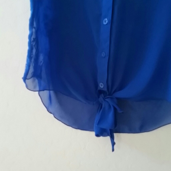 Blue Tanktop - Picture 2 of 4
