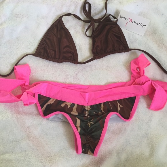 Scrunch butt size small cameo chynannadolls NwT