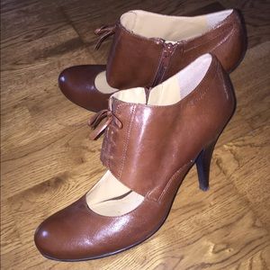 Nine West Bootie Size 10