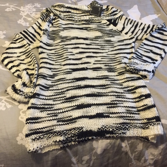 1 hour🍁Beautiful sweater - Picture 4 of 4