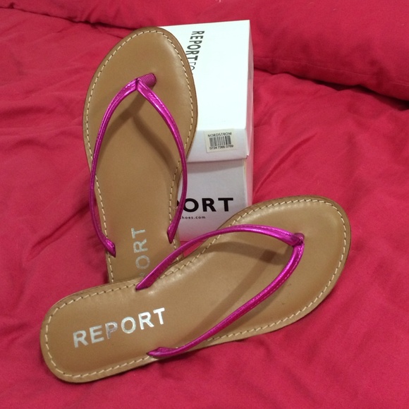Report Farley Pink Flip Flop
