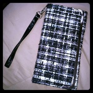 Charming Charlie Wristlet Wallet