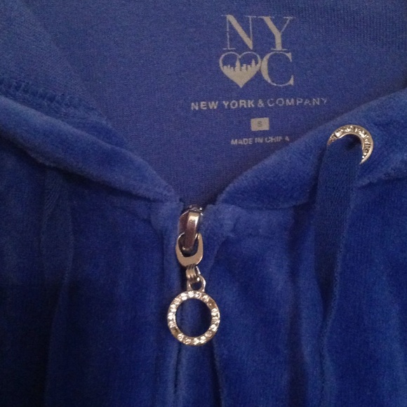 New York and Company Hooded Jacket - Picture 2 of 3