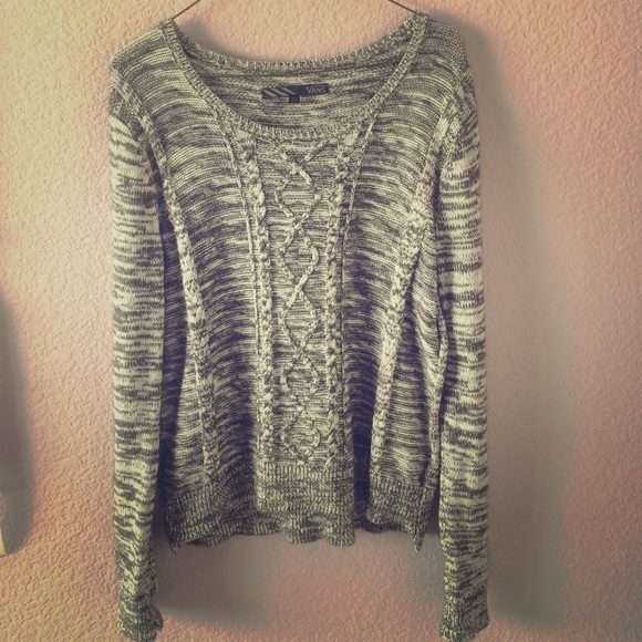Vans Sweaters - Vans knitted sweater