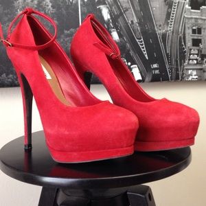 Steve Madden, platform ankle strap
