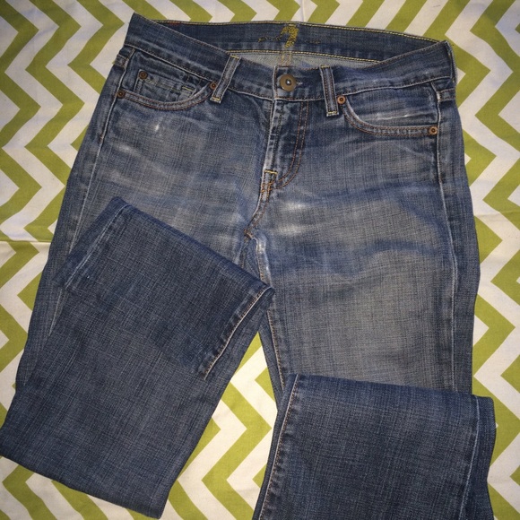 Authentic 7 for all mankind jeans. Size 25