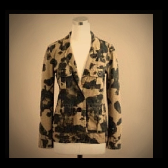 Jcrew black blossom blazer,med. Chest measures 21"