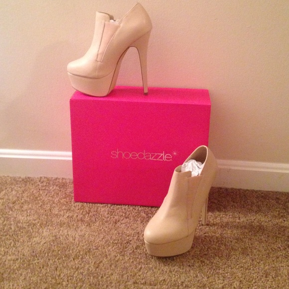 Nude heels