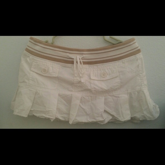 ***SOLD***  Hollister skirt