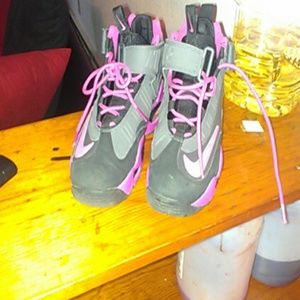 Nike's pink.and.black and gray