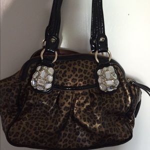 Kathy purse! Supper cute medium sized bag.