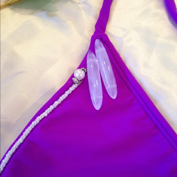 Swimsuit - Picture 2 of 3