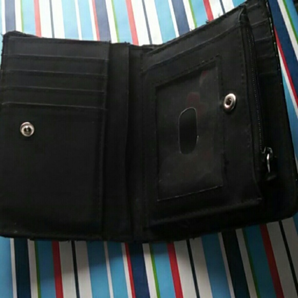 Wallet - Picture 2 of 4
