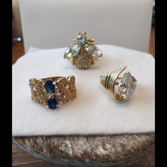 Costume jewelry rings size 71/2
