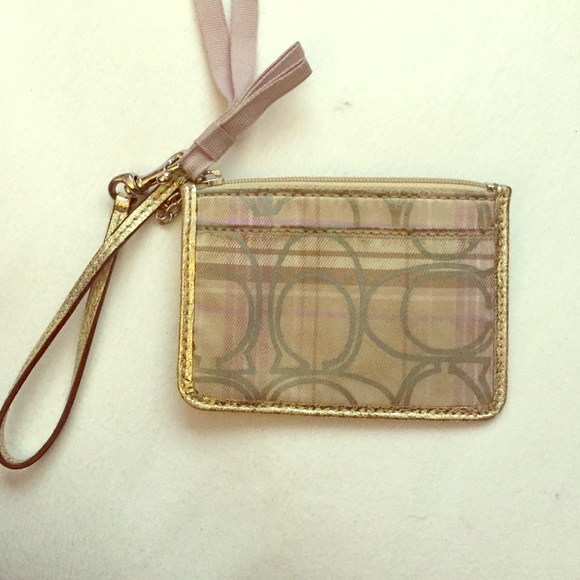 Coach Id wristlet!