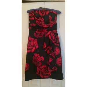 White House Black Market Rose Print Satin Dress