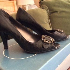 Antonio Melani Shoes