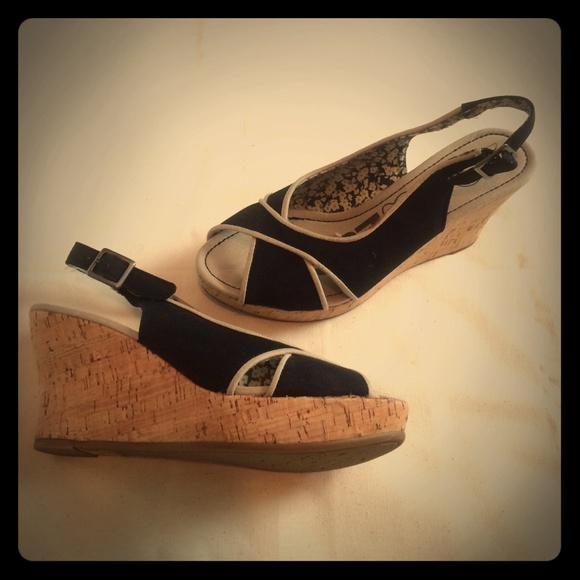 Canvas and cork wedges