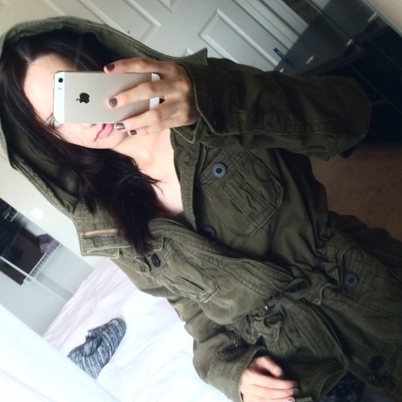 Abercrombie & Fitch Women's Fitted Outerwear