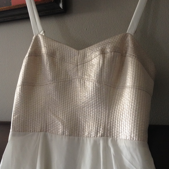 SOLD ON EB@Y💫Cream colored Cocktail dress - Picture 2 of 4