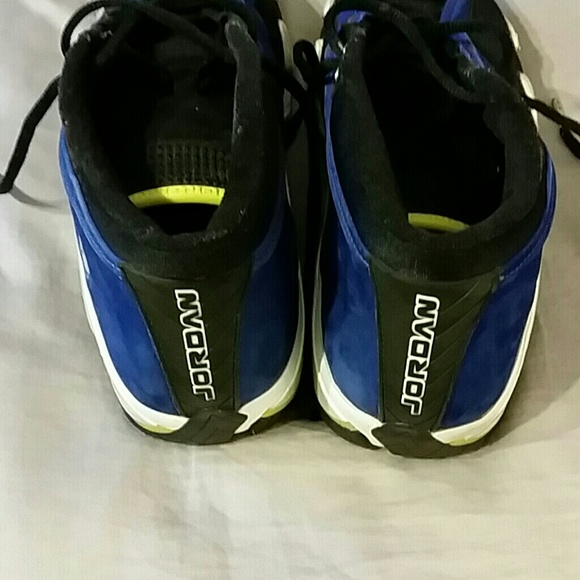 Authentic Jordan 14s - Picture 2 of 4