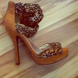 💄 Leopard Print Heels 💄