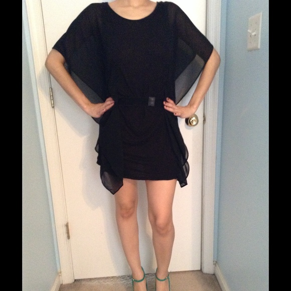 Cite mini winged black dress