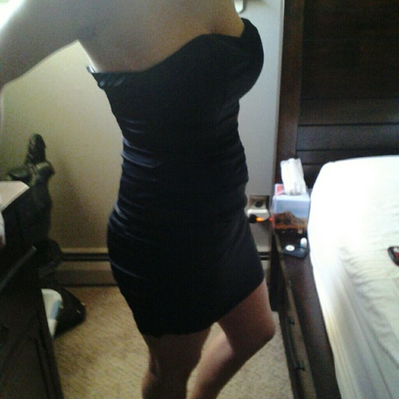 Express Black 🖤sweetheart cocktail dress - Picture 4 of 4