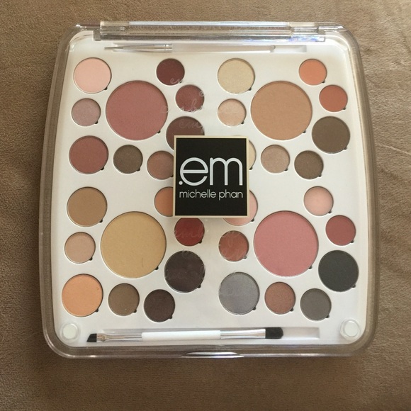 Michelle Phan Em cosmetics life palette