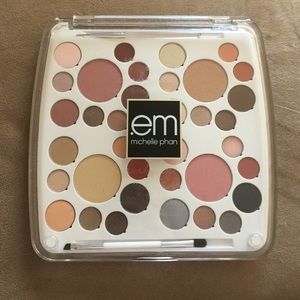 Michelle Phan Em cosmetics life palette