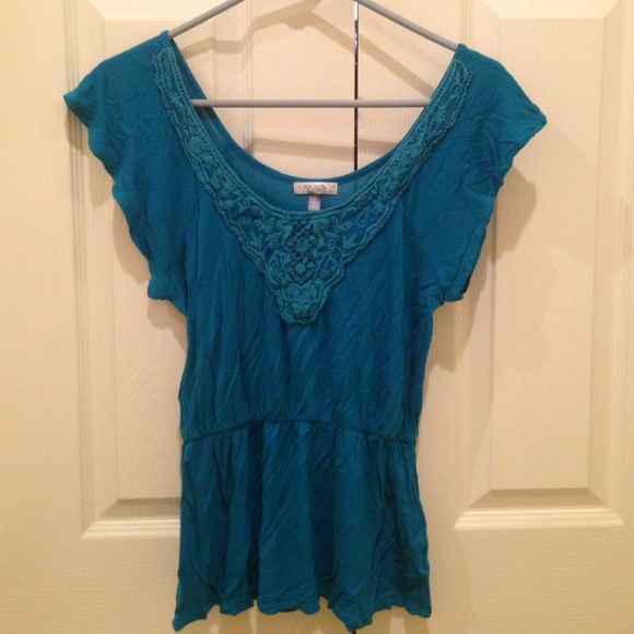 Bundle - Picture 4 of 4