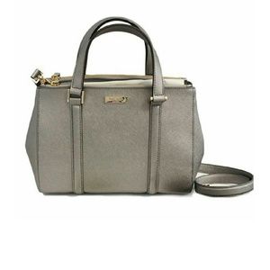 ON SALE!!!Authentic Kate Spade handbag/crossbody