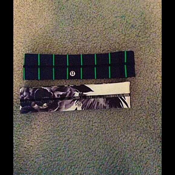 Lulu lemon headband bundle!