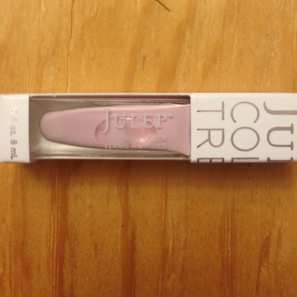 Julep Carla