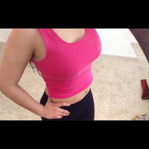 🌺HOT PINK CROP TOP 🌺