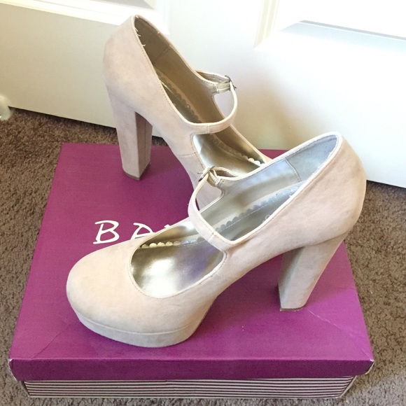 Nude Chunky Mary-Jane heels